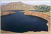 Камчатка. Кратерные озёра вулкана Ксудач.